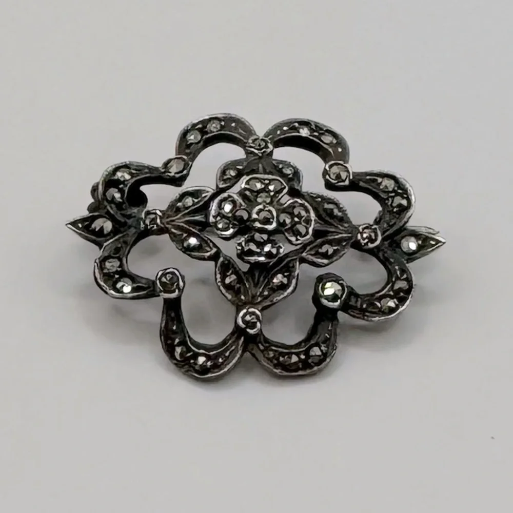 VINTAGE Sterling Silver Marcasite Flower Brooch